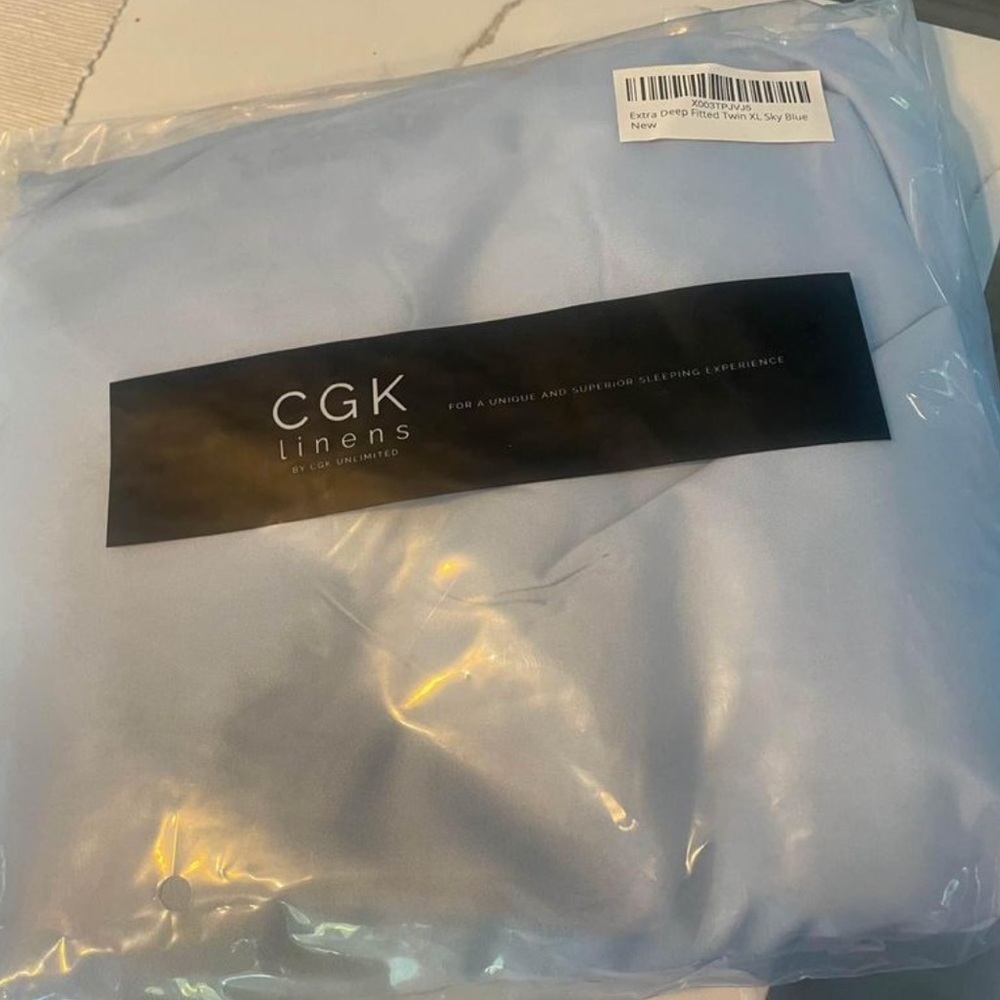 Twin sheet XL fitted deep light blue NIB